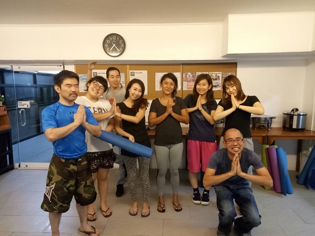 Yoga class① (1)